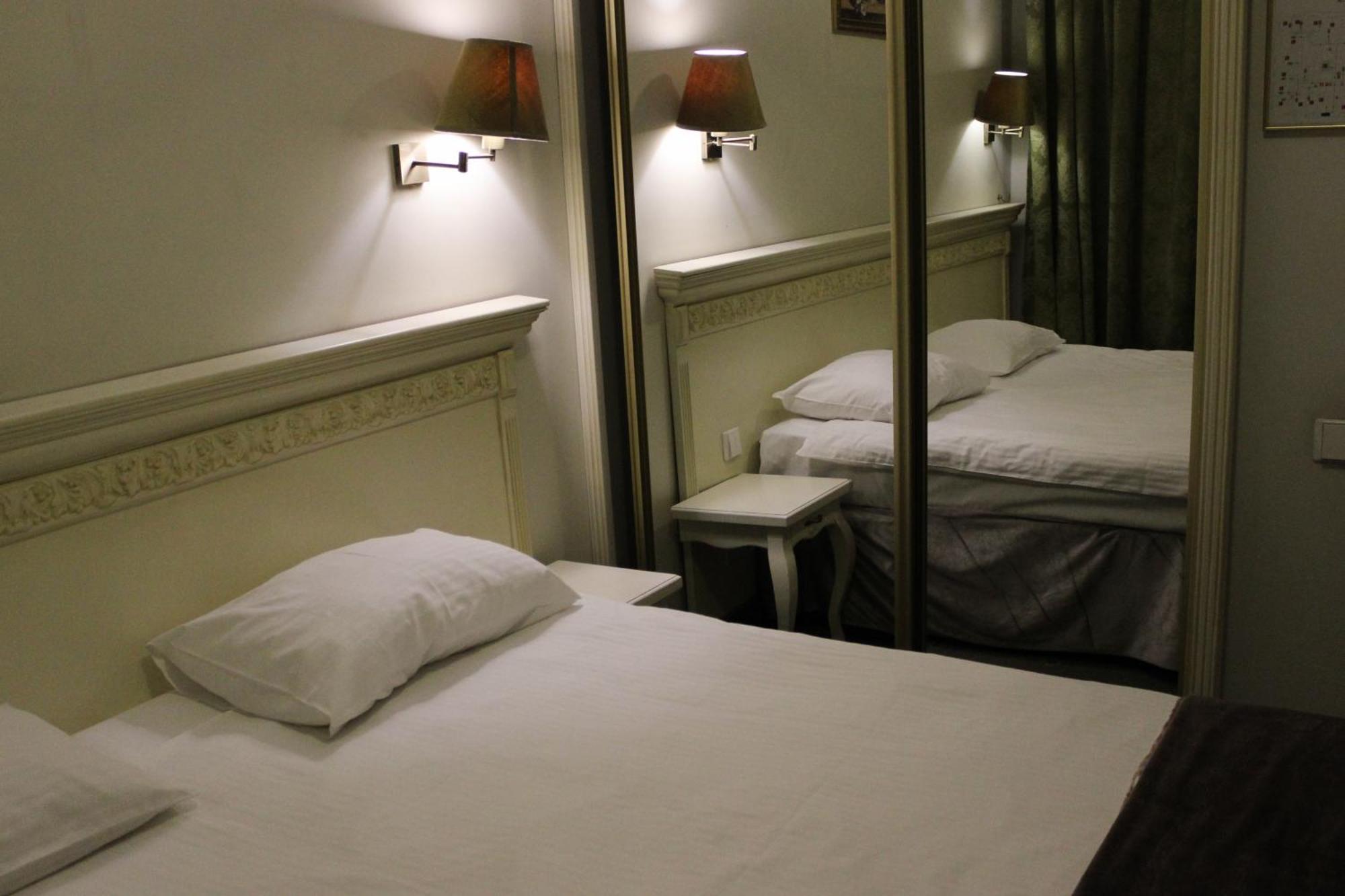 Royal City Hotel Kiev Chambre photo